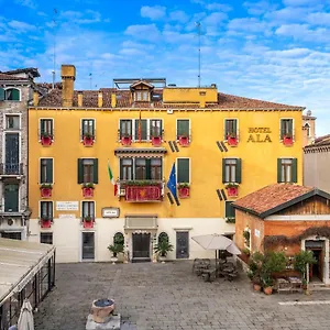 Hotel Unahotels Ala Venezia-adults 16, Venice